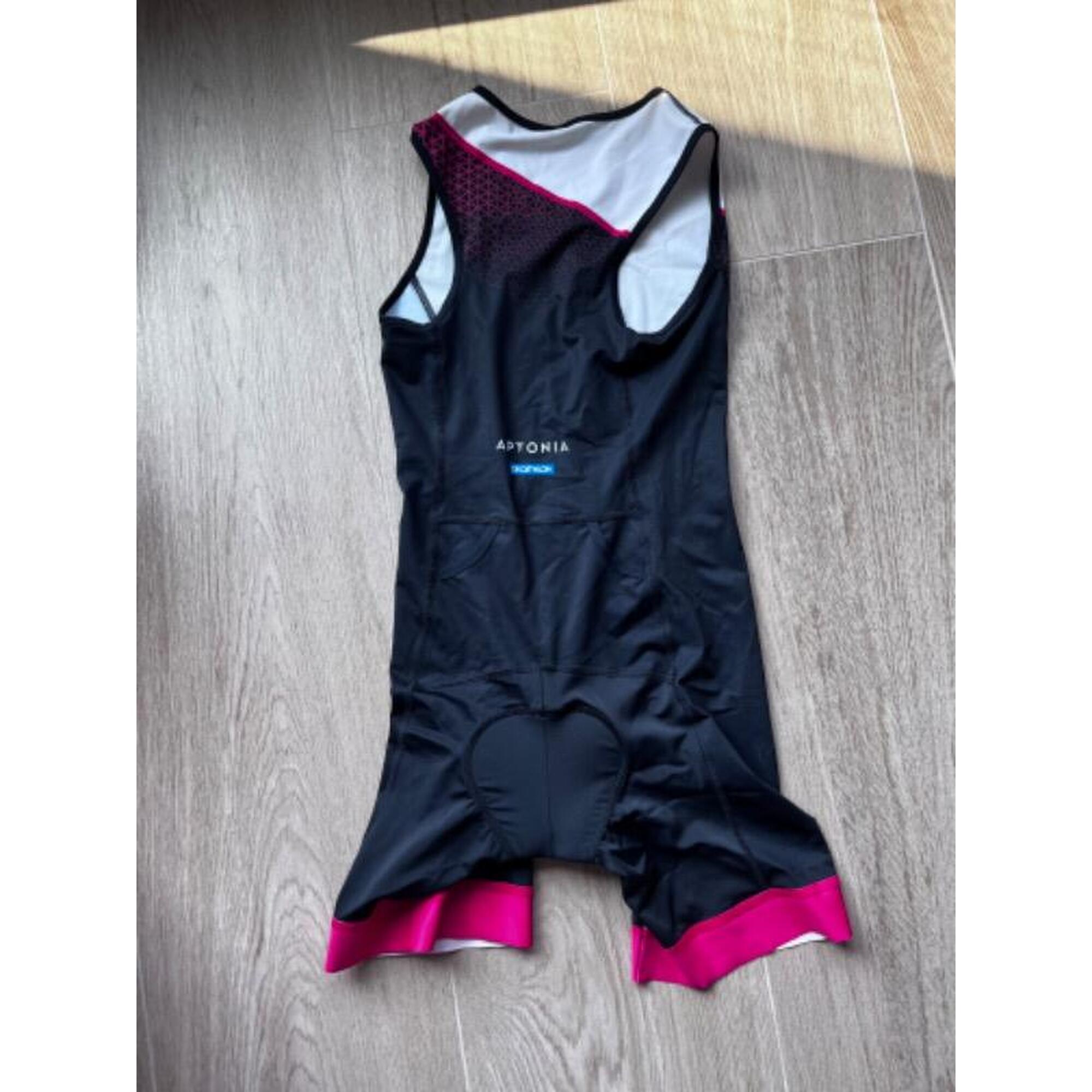 Tussen Particulieren - Trisuit