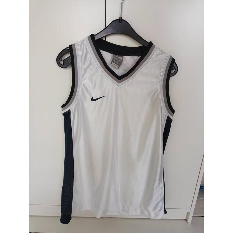 Entre Particuliers - Maillot de basket-ball sans manches Nike Dry Fit femmes