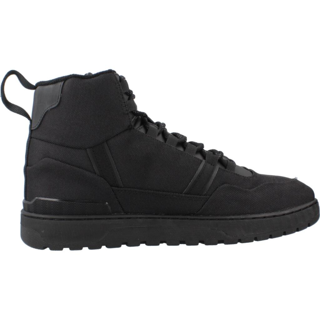 Baskets Lacoste Modèle T-clip Winter Mid Couleur Noir 4/7