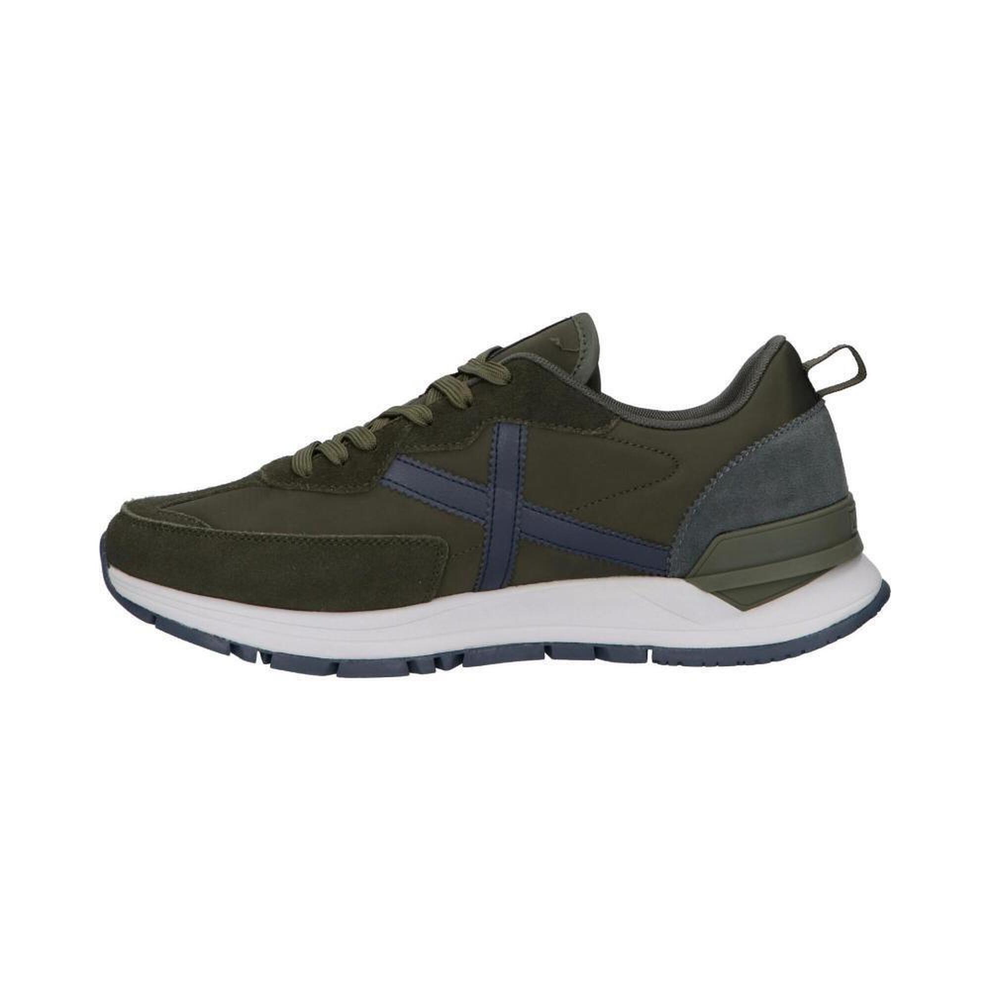 ZAPATILLAS DEPORTE MUNICH  DE HOMBRE 8832020 VERSATILE