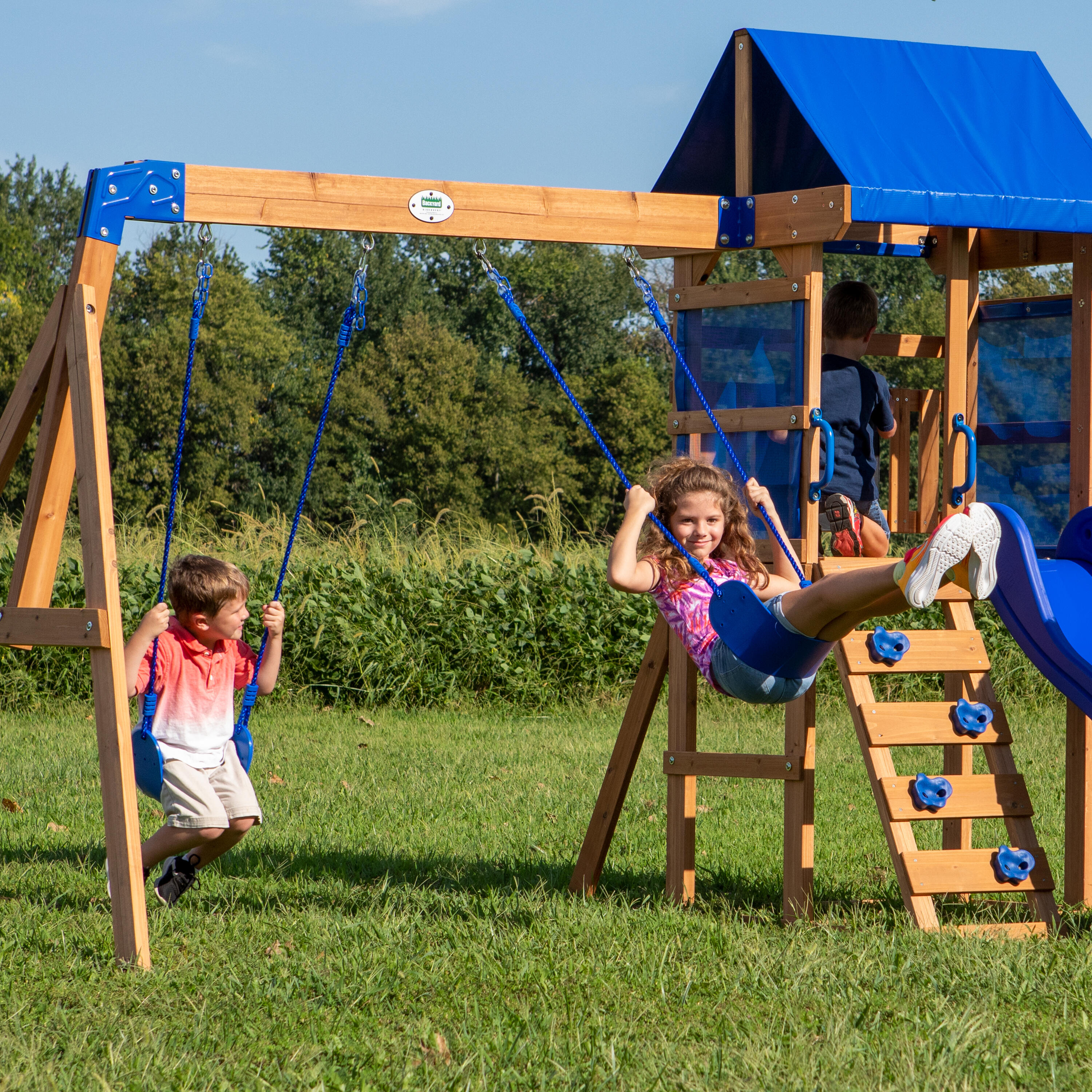 Parque Infantil con columpios y tobogán, Aurora 5/7