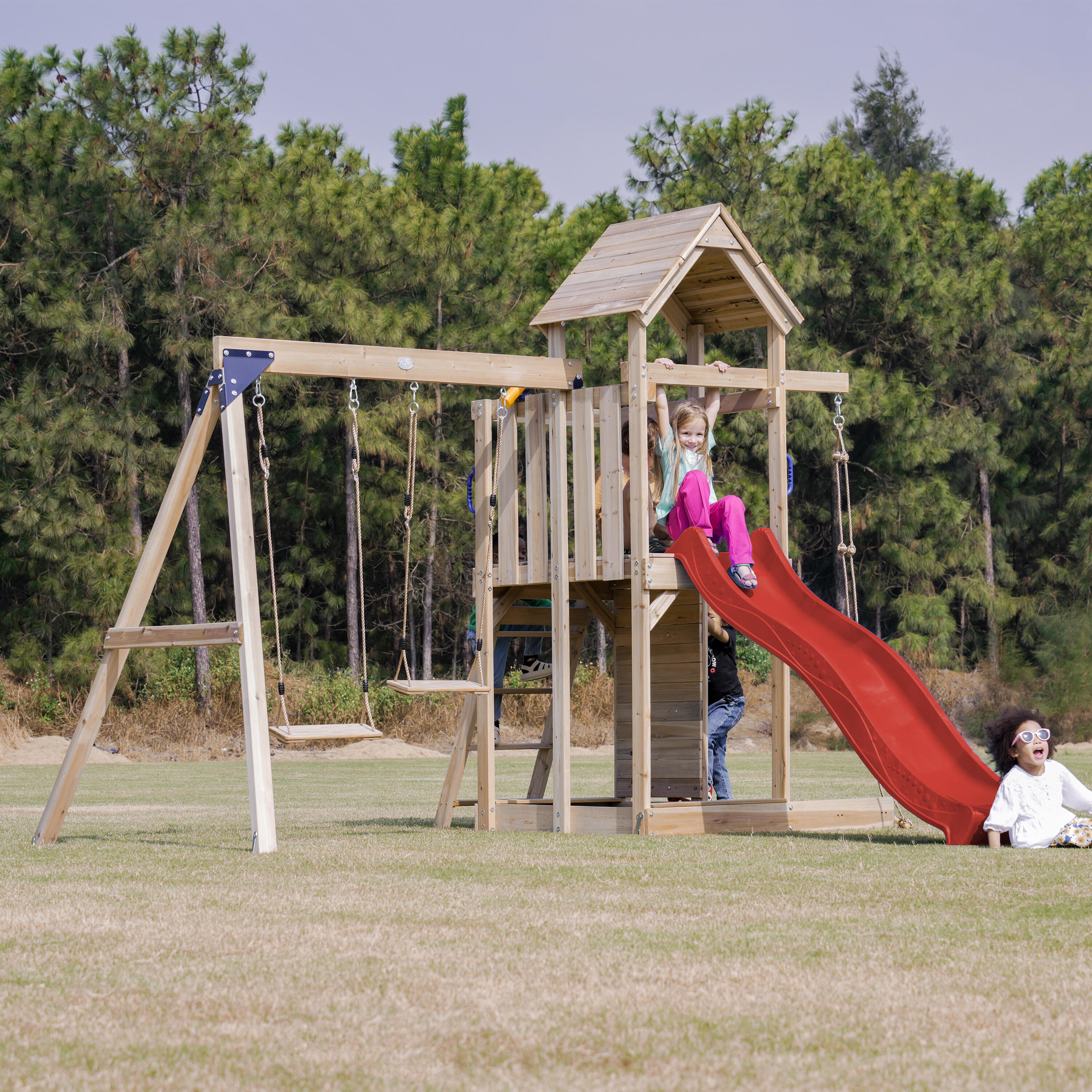 Aire de jeux, Moos avec balançoire double et échelle en corde - toboggan rouge 4/7