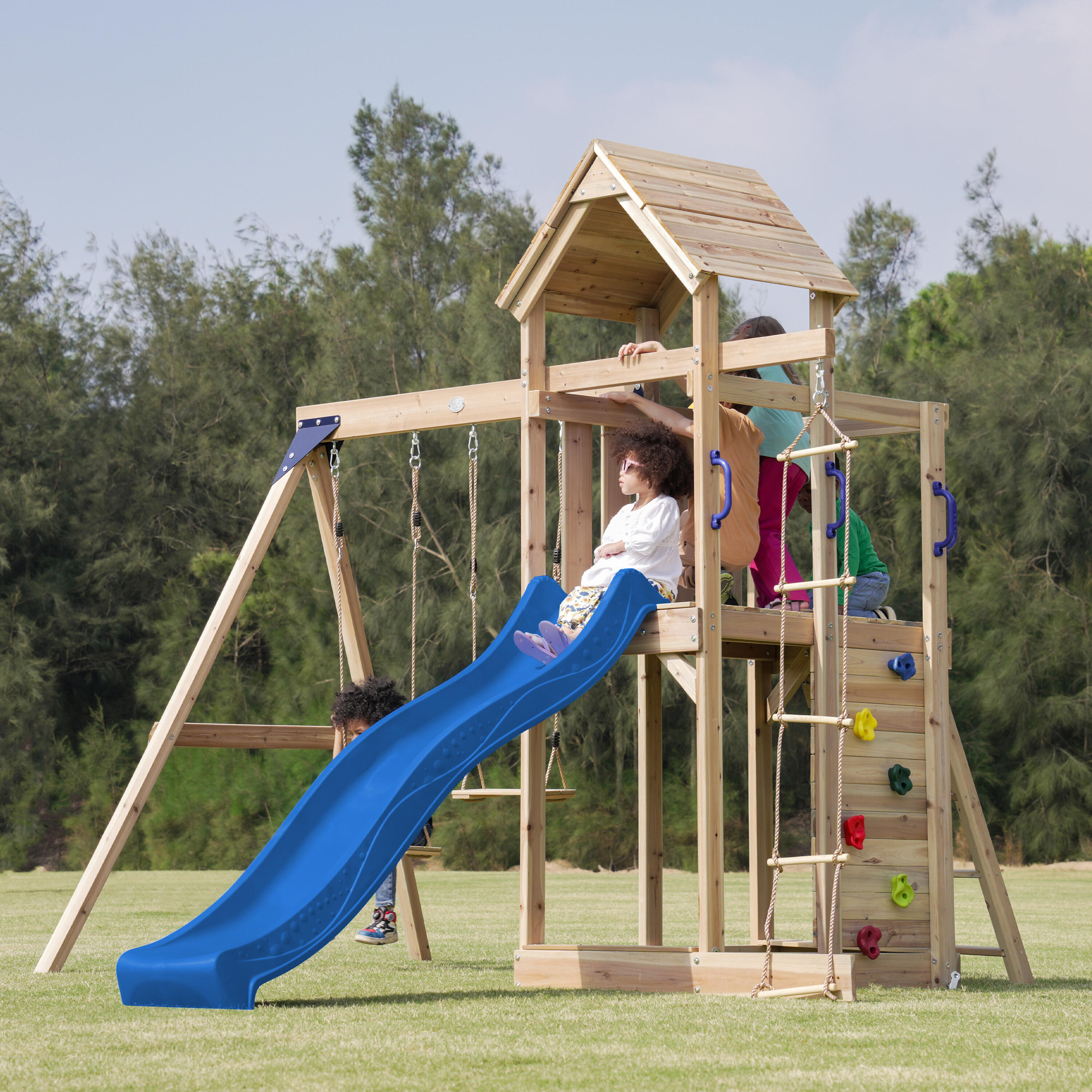 Aire de jeux, Moos avec balançoire double et échelle en corde - toboggan bleu 3/7