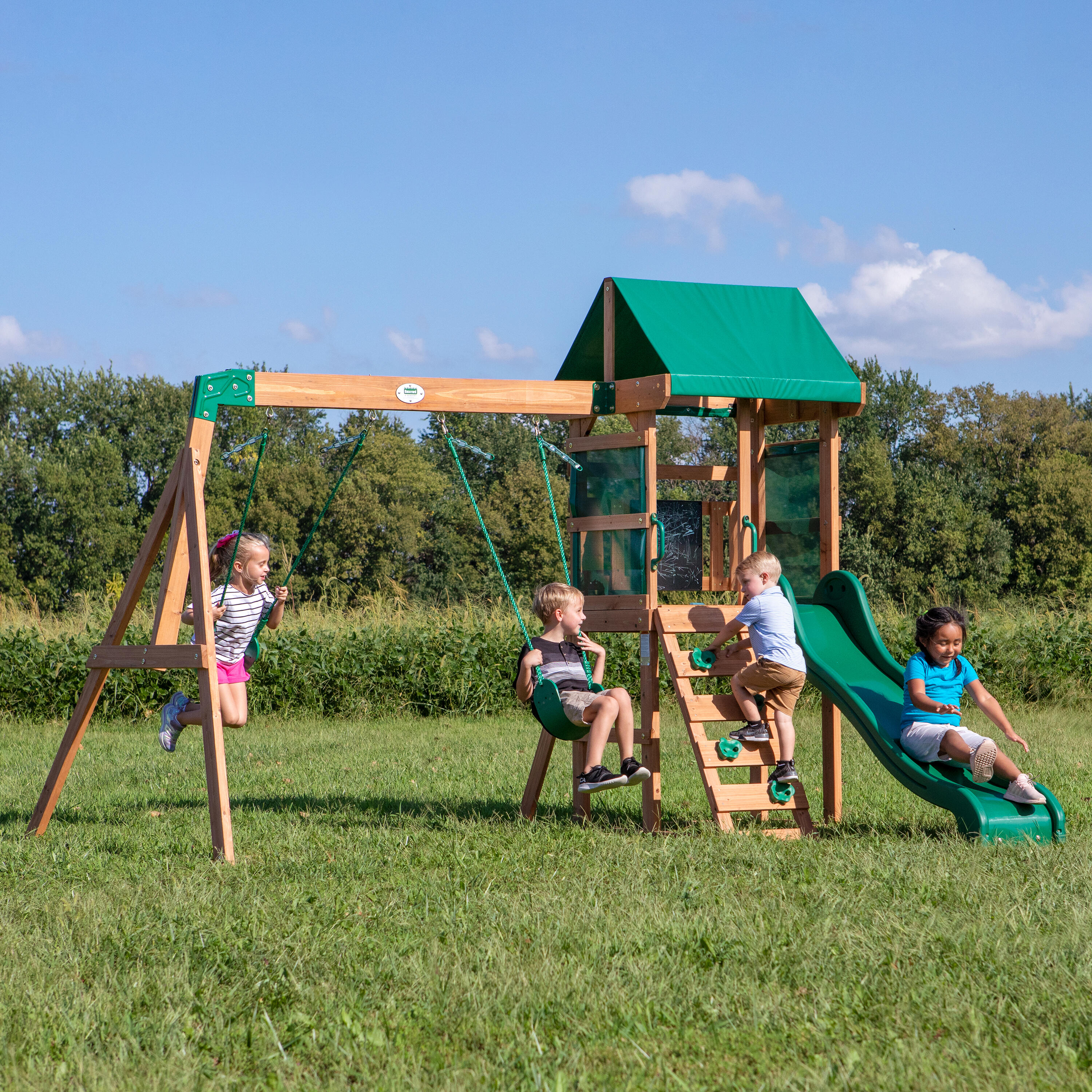 Parque Infantil de madera con columpios y tobogán, Buckley Hill 3/7