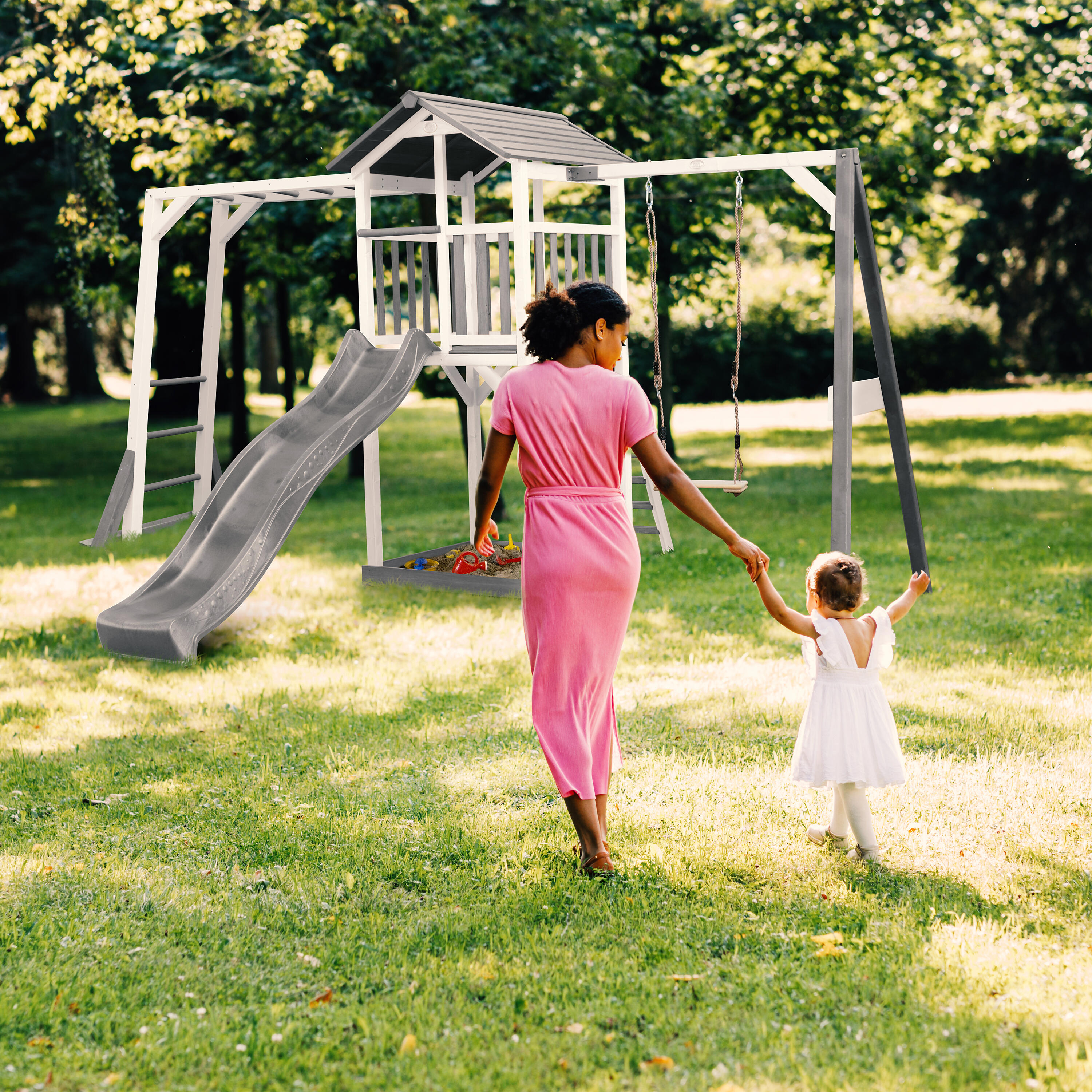 Plac zabaw AXI Beach Tower, drabinka, huśtawka 3/7