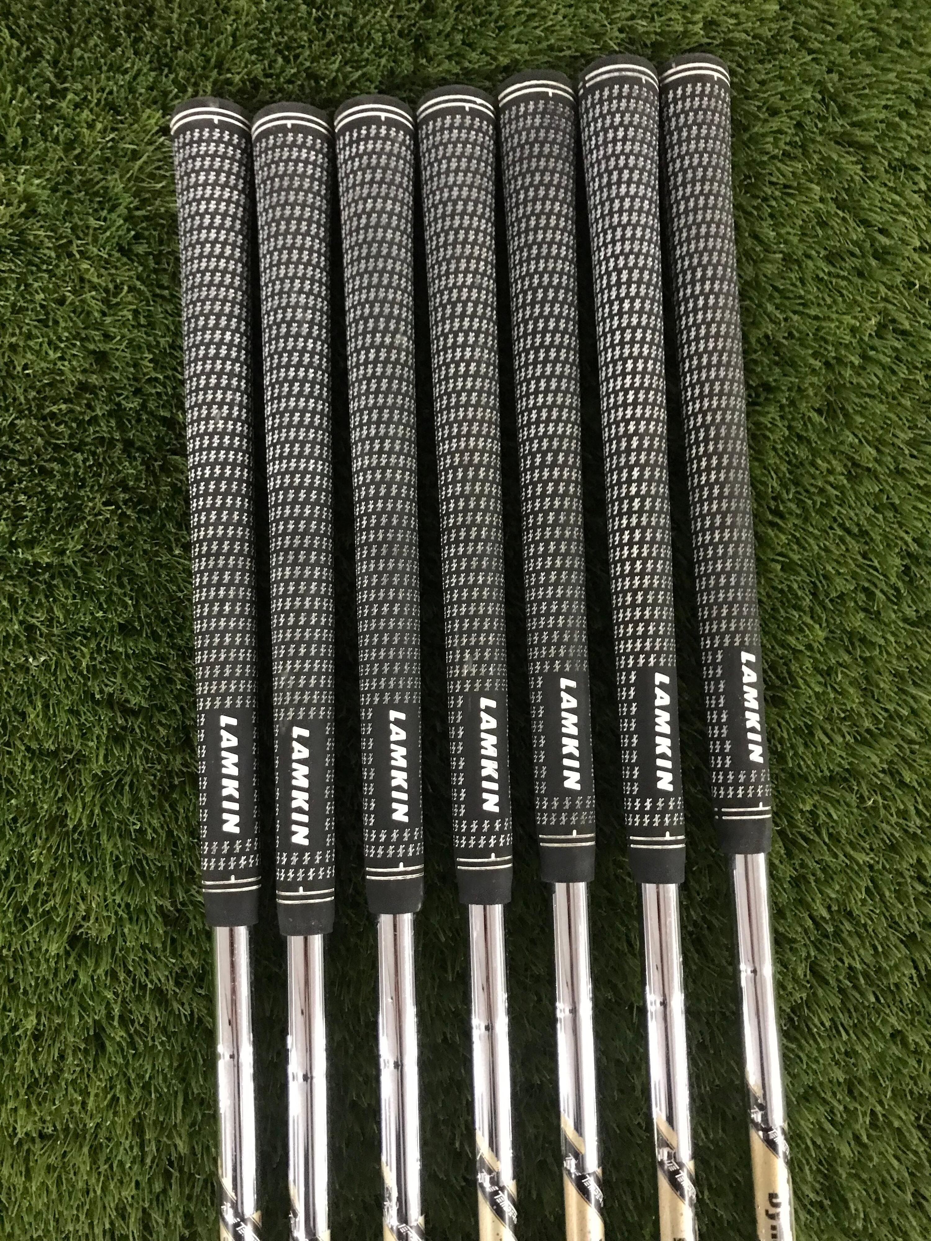 GRADE B-Taylormade RSi/Tour MB Combo Irons 4-PW 3/3