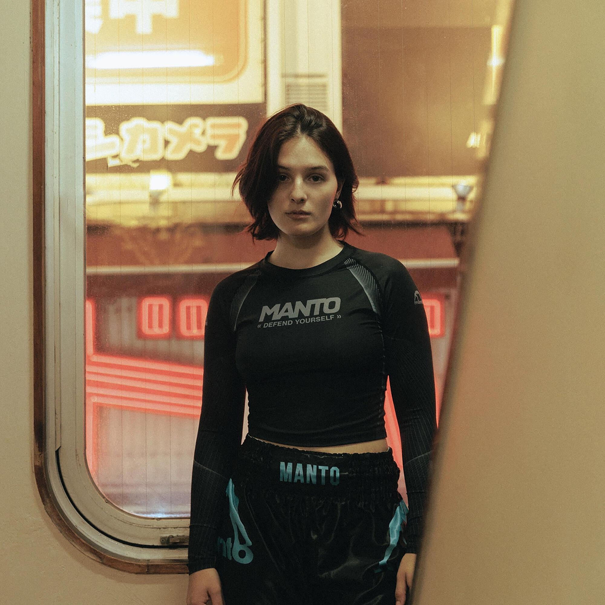 Rashguard damski MANTO Defend Rashguard 4/5