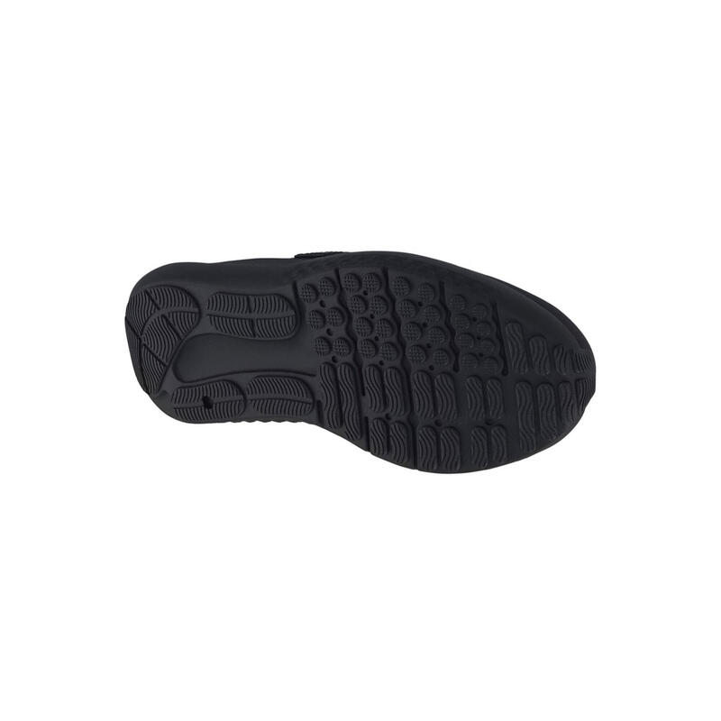 Dětské běžecké boty Under Armour Surge 4 AC