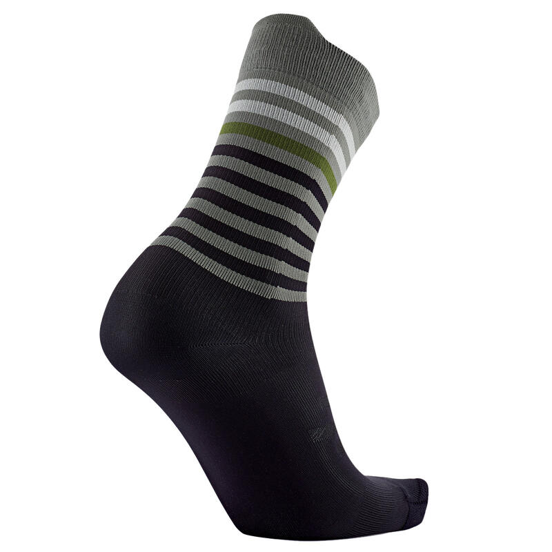 Ultraleichte, bequeme und technische Laufsocken - Run Anatomic Light