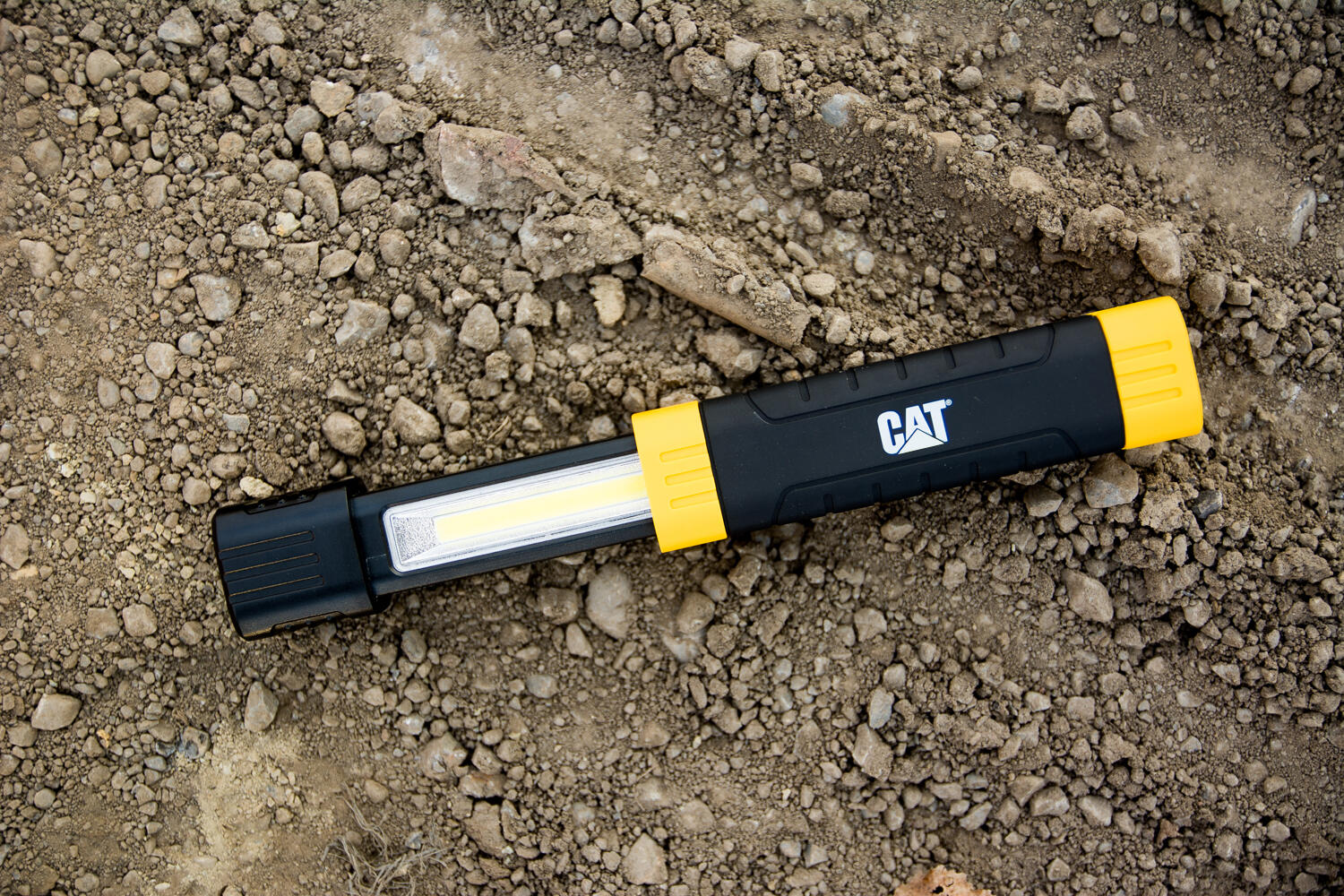 CT3110 Linterna dual extensible 150 - 170 lumens CAT 7/7