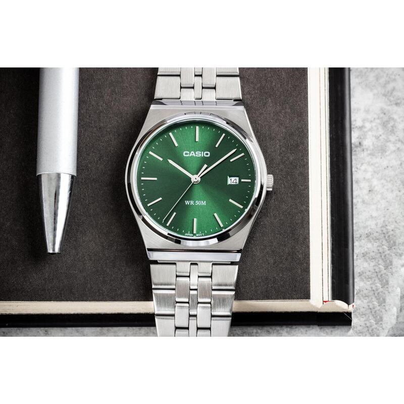 Casio MTP-B145D-3AVEF Orologio Da Collezione | Design Classico E Affidabile - copertina