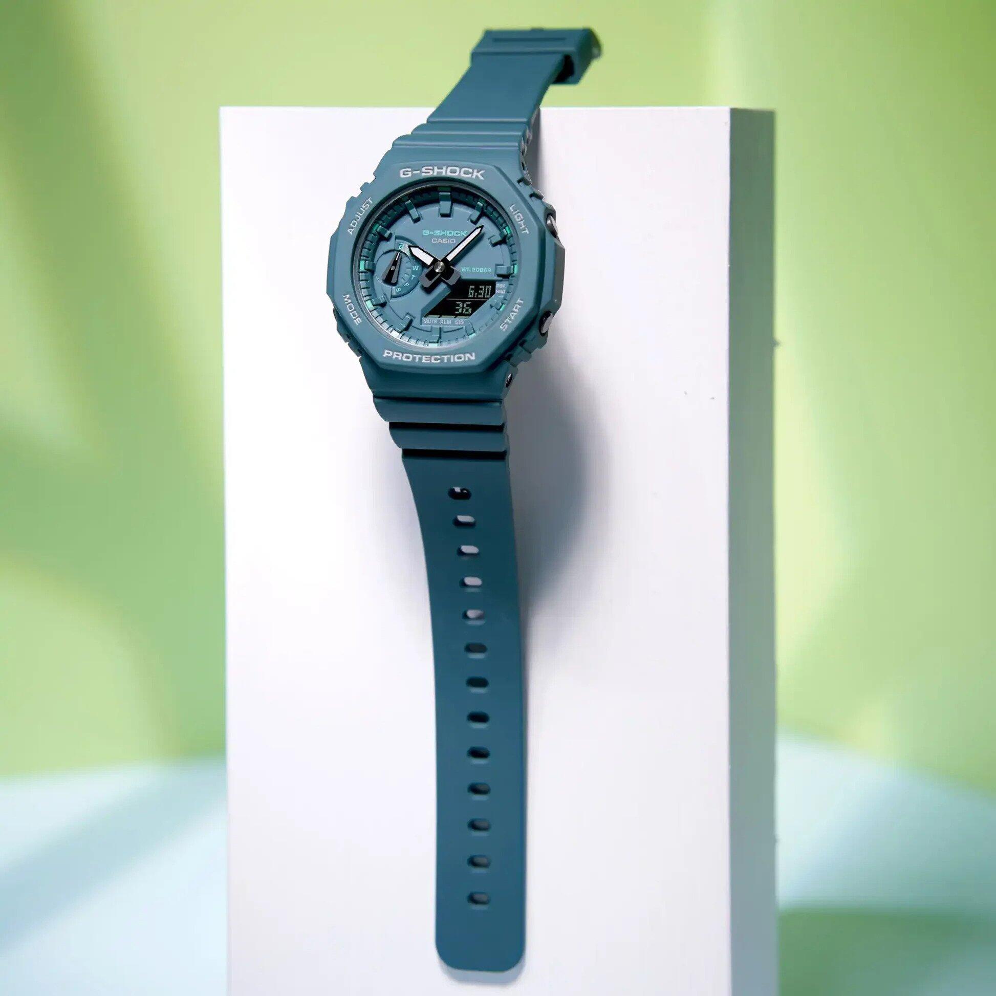 Casio GMA-S2100GA-3AER, Quartz, 43mm, 20ATM 3/5