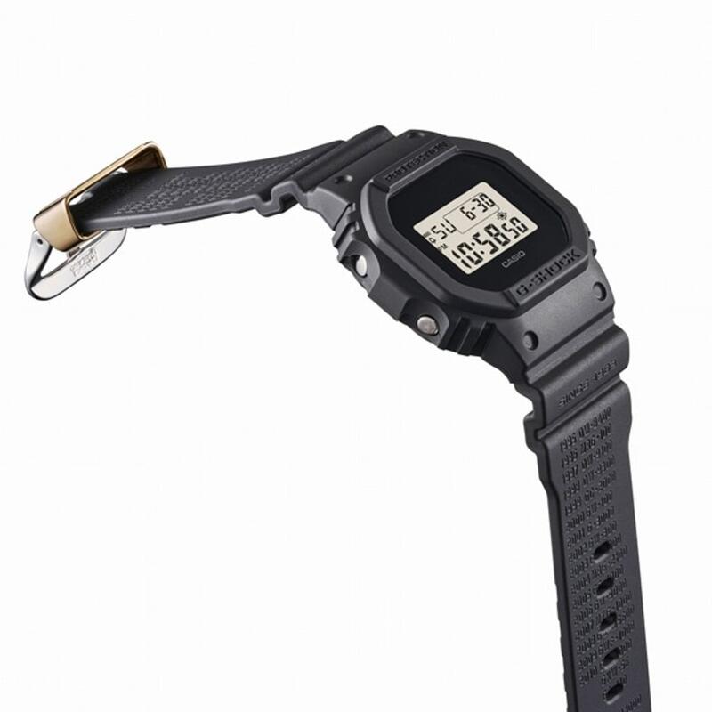 Casio Digitaal  Horloge Zwart/Zwart DWE-5657RE-1ER