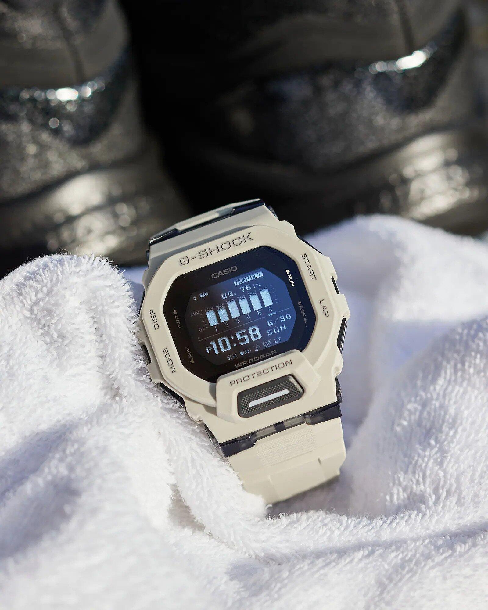 Mens Watch Casio GBD-200UU-9ER, Quartz, 46mm, 20ATM 5/6