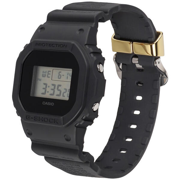 Casio Digitaal  Horloge Zwart/Zwart DWE-5657RE-1ER