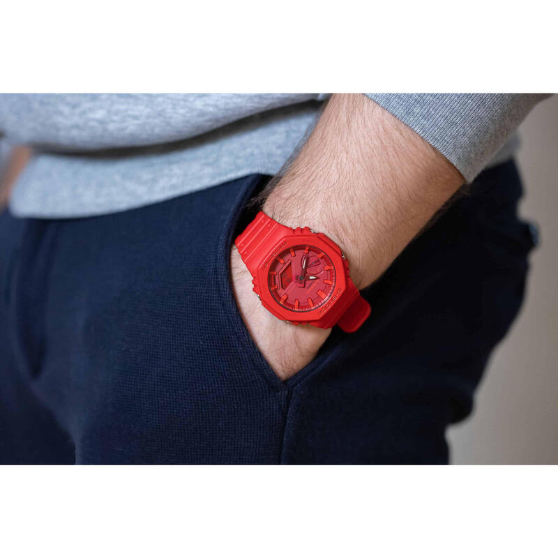 Ceas barbatesc Casio GA-2100-4AER G-Shock 45mm, 20ATM, Rosu
