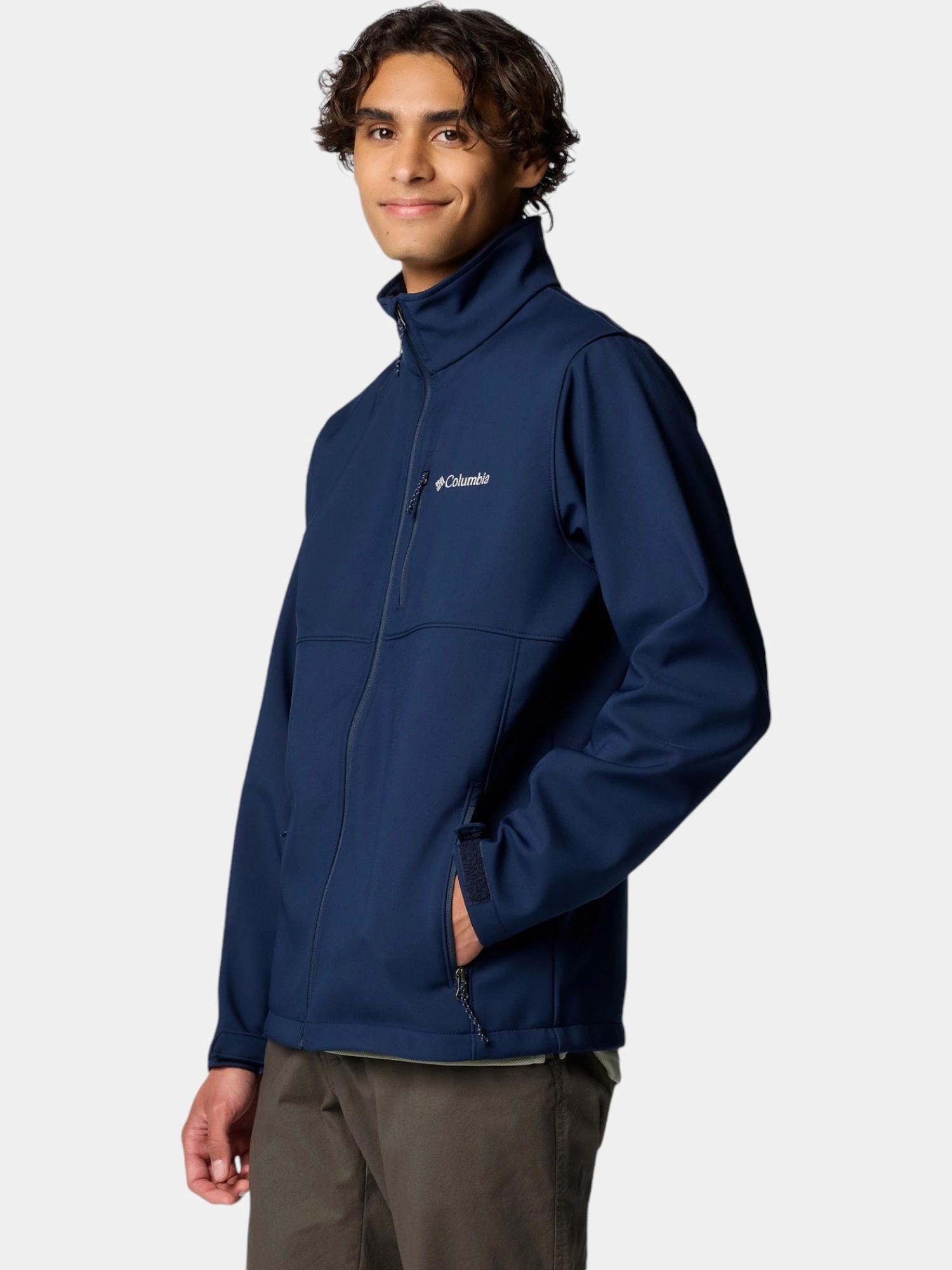 Homme à la veste Ascender 2/7