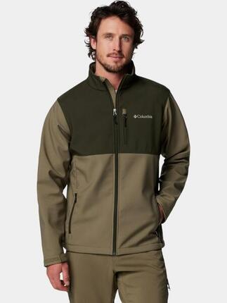 Homme à la veste Ascender
