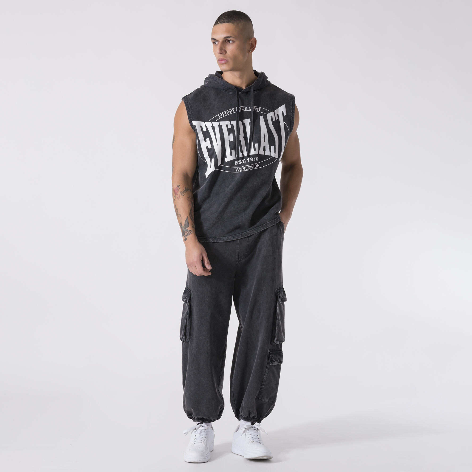 CAMISETA SIN MANGAS CON CAPUCHA ENTRENAMIENTO Y BOXEO NEGRO ALGODÓN 3/6