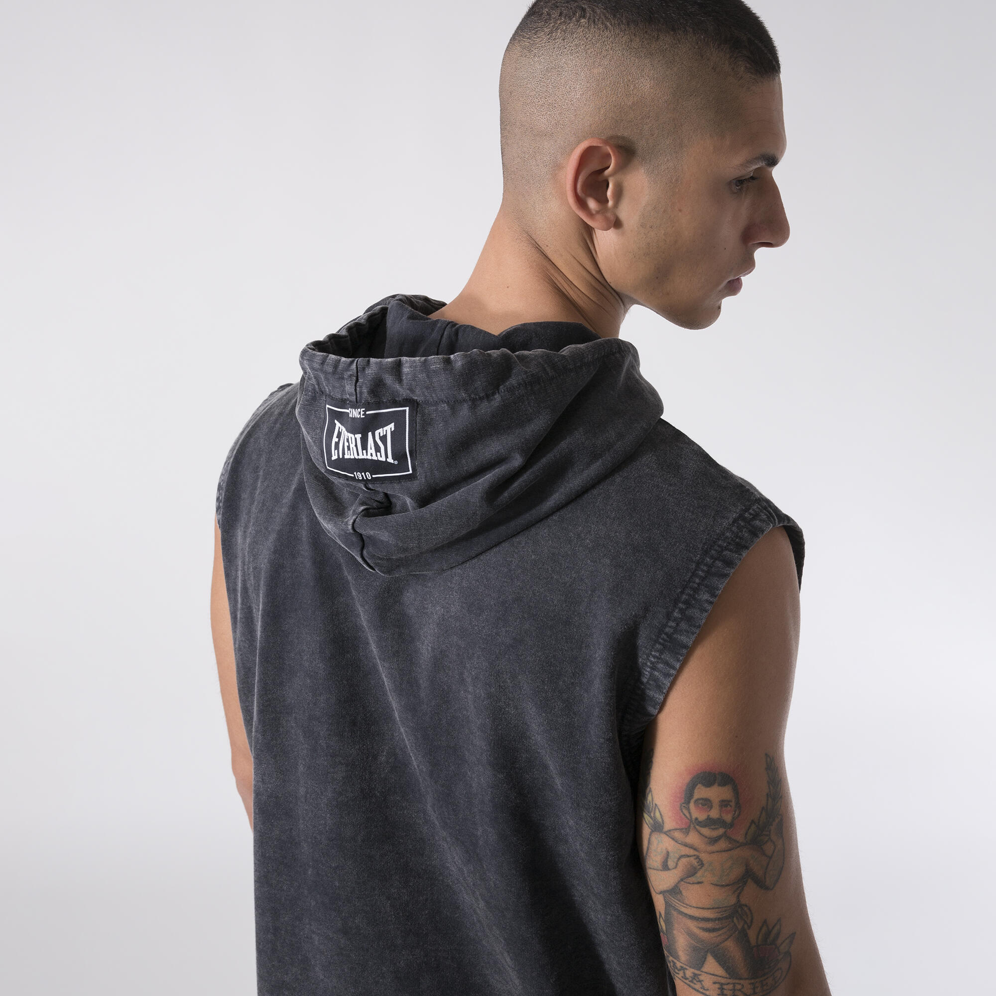 CAMISETA SIN MANGAS CON CAPUCHA ENTRENAMIENTO Y BOXEO NEGRO ALGODÓN 6/6