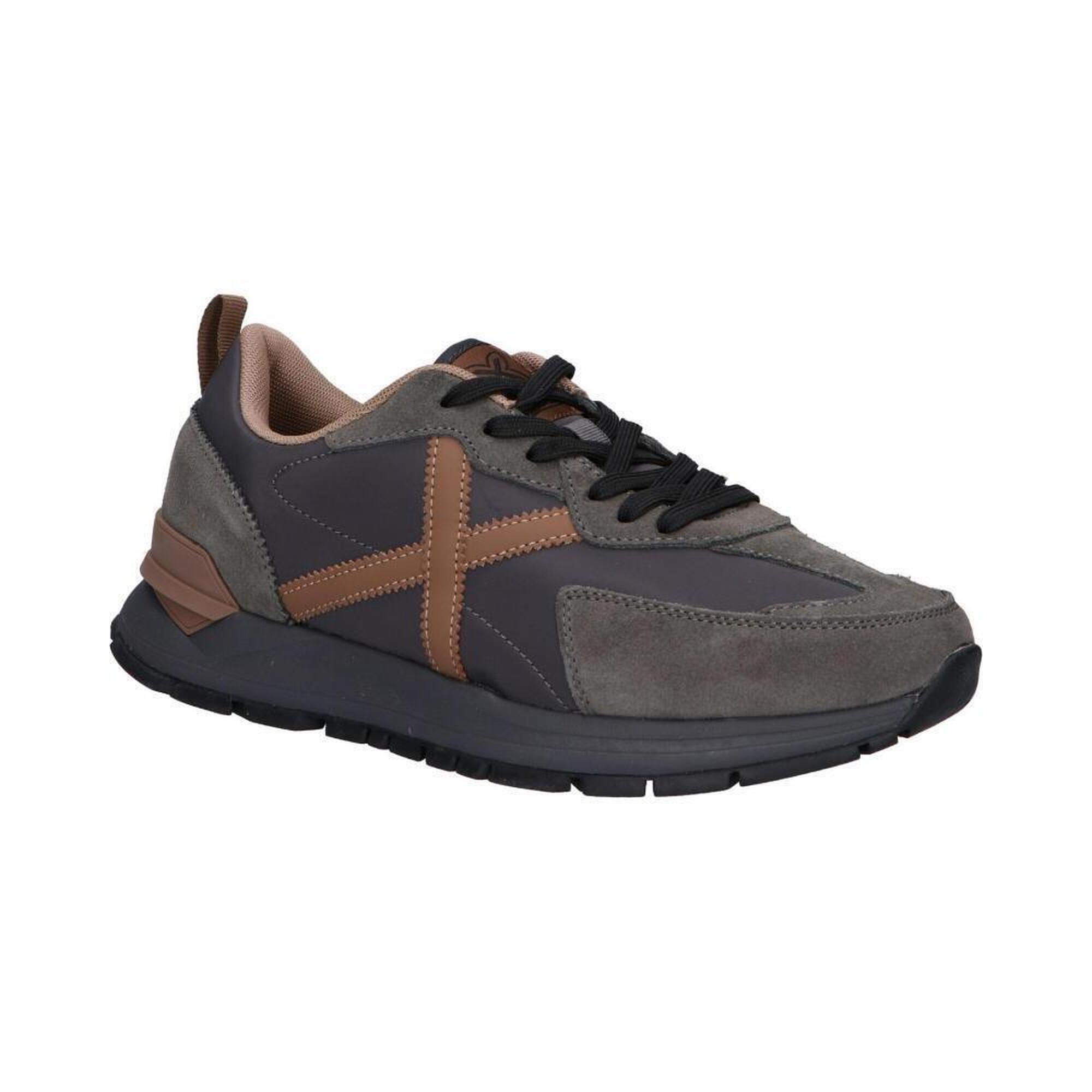 ZAPATILLAS DEPORTE MUNICH  DE HOMBRE 8832019 VERSATILE