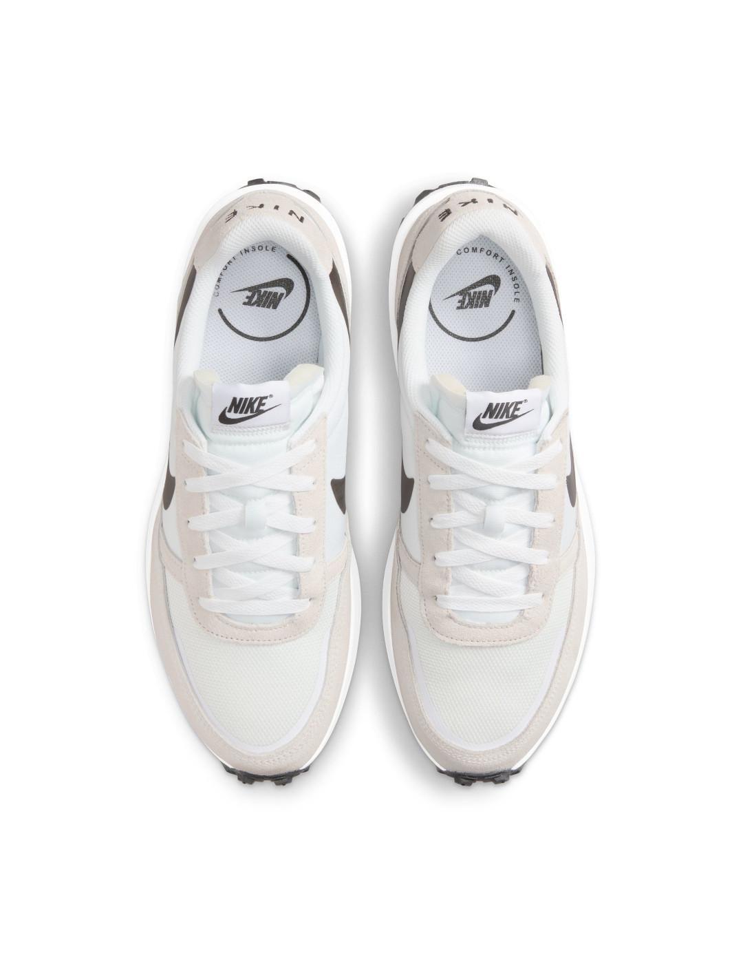 Men's Nike Waffle Debut White Sneakers 4/7