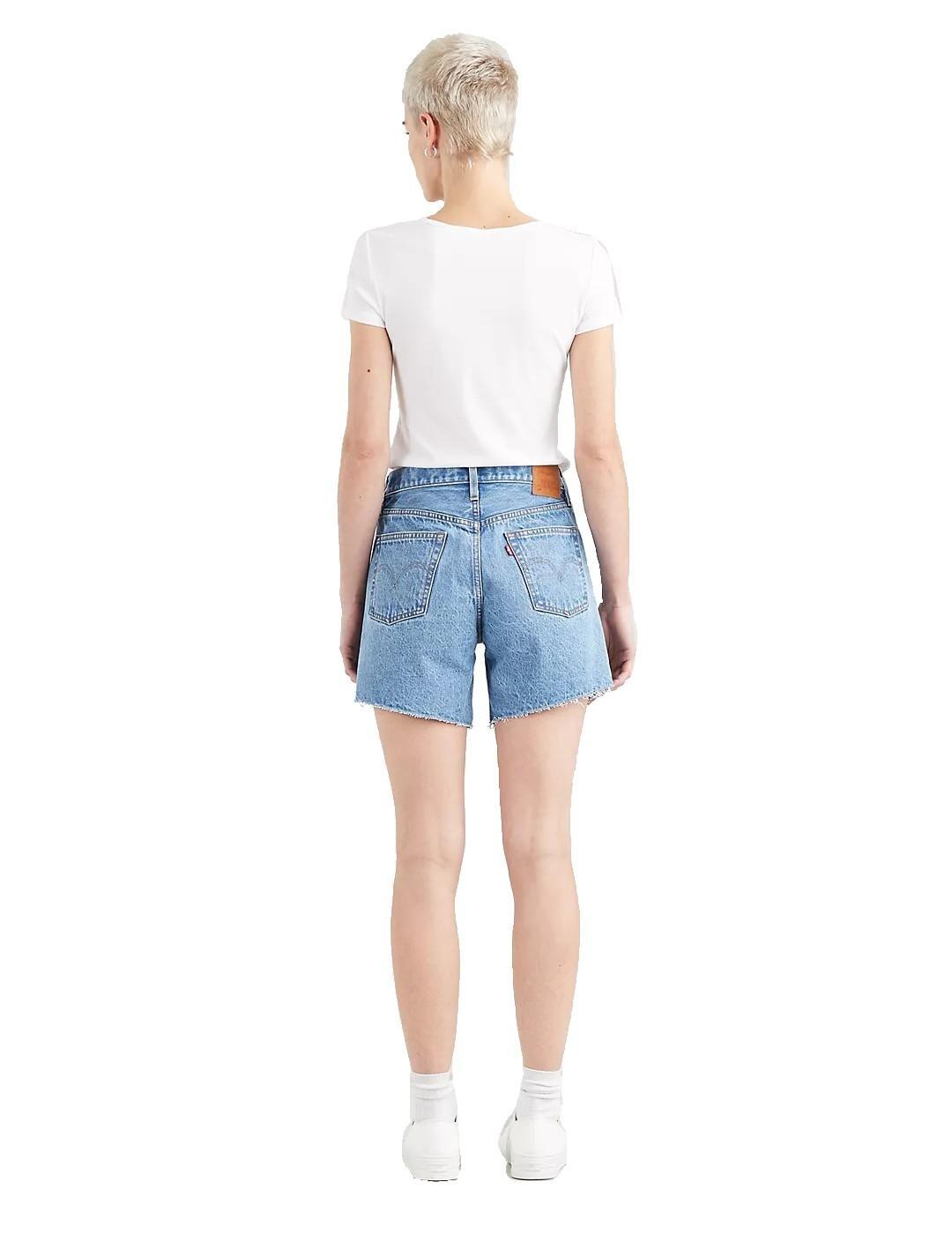 Shorts pour femme Levis 501 roulés Bleu. 3/4