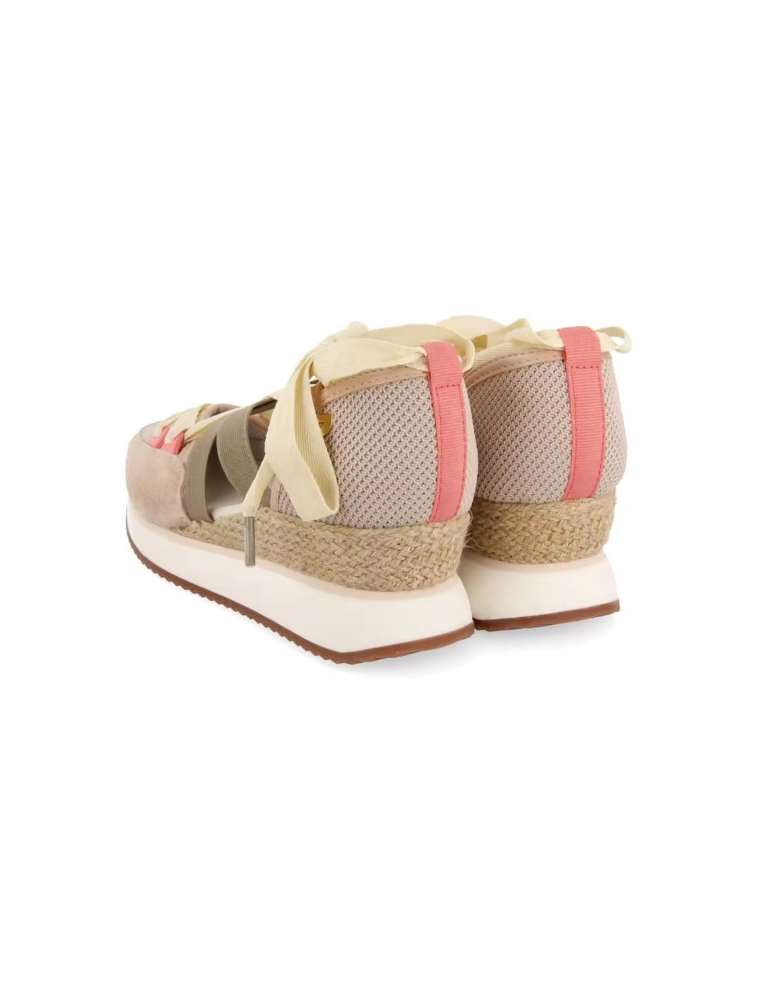 Moda/sportwear per donna Gioseppo Beige 3/4