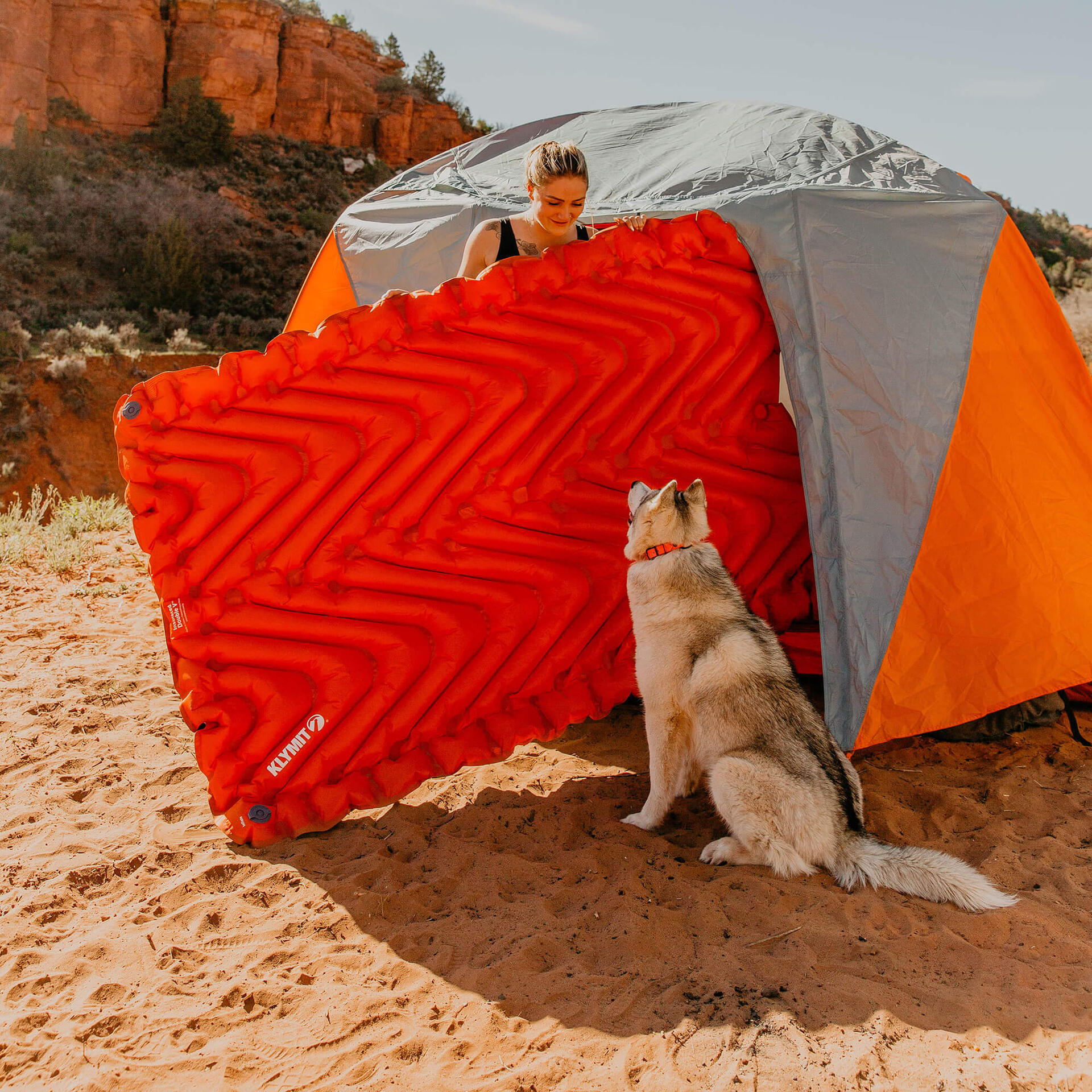 Klymit Insulated Double V Sleep Pad Red