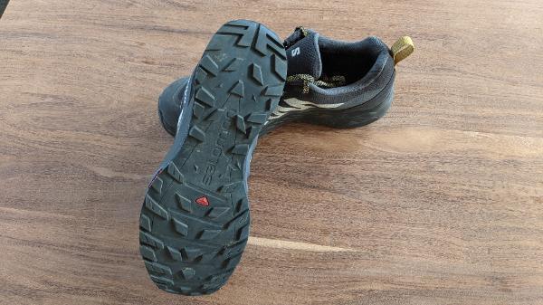 Entre Particuliers - Chaussures de randonnée de montagne imperméables p 3/4
