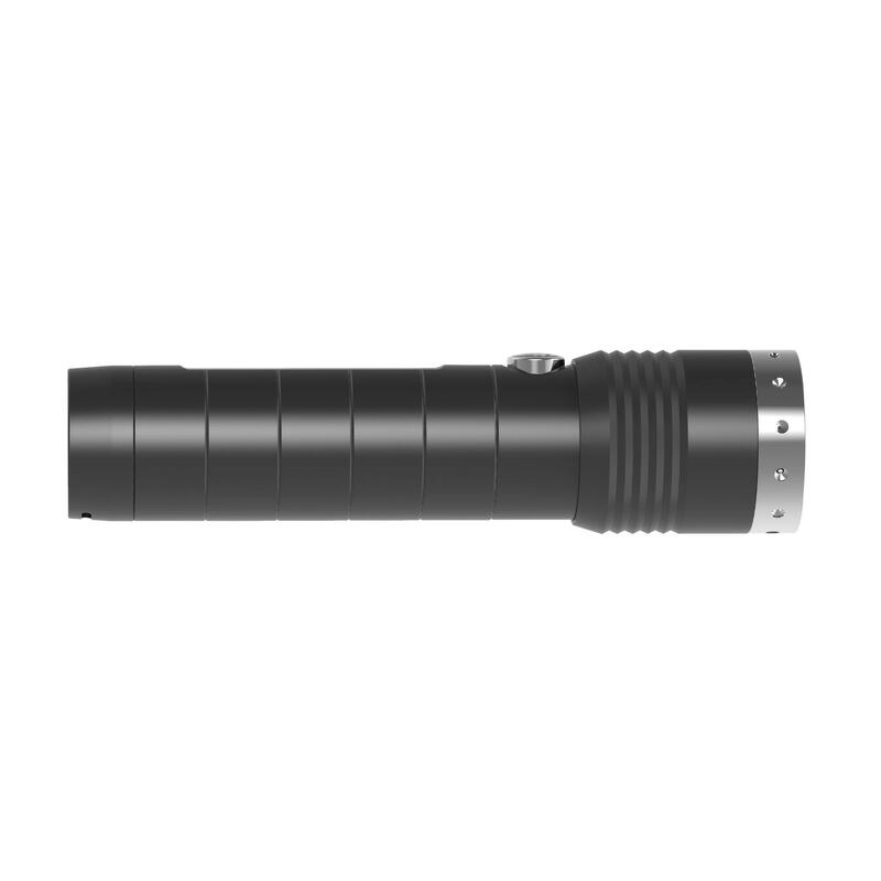 Lanterna Led Lenser MT14 reincarcabila, 1000 lumeni, cu husa