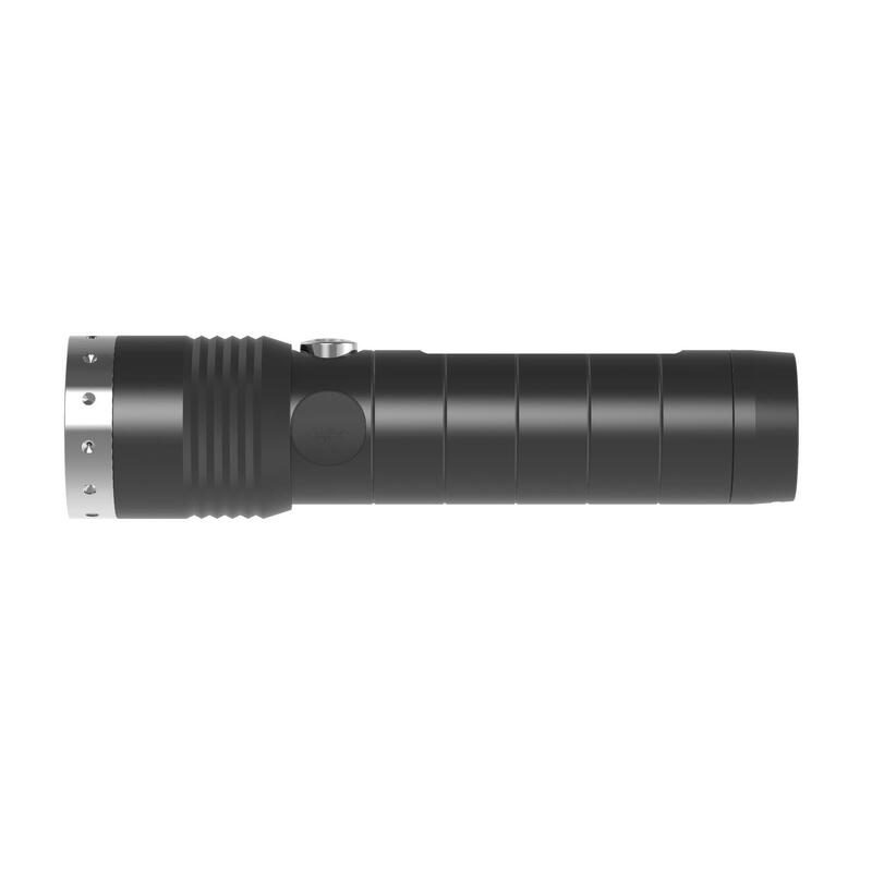 Lanterna Led Lenser MT14 reincarcabila, 1000 lumeni, cu husa