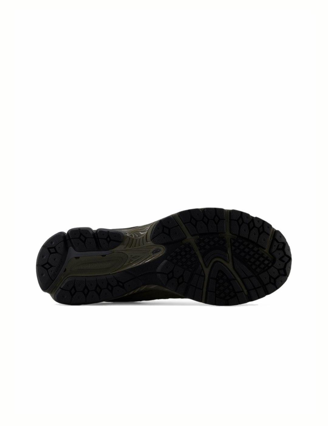 Chaussures pour homme New Balance 2002rpk vert. 4/5