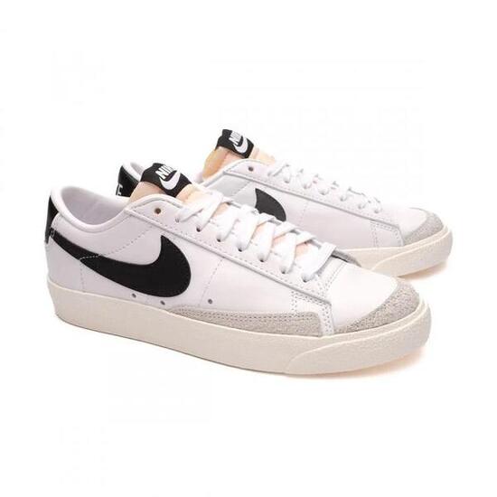 Nike Blazer Low 77 White Black Donna