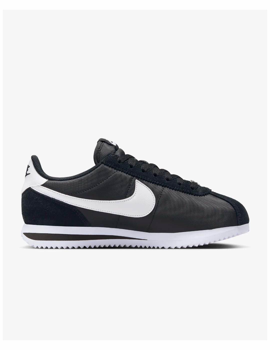 NIKE picture