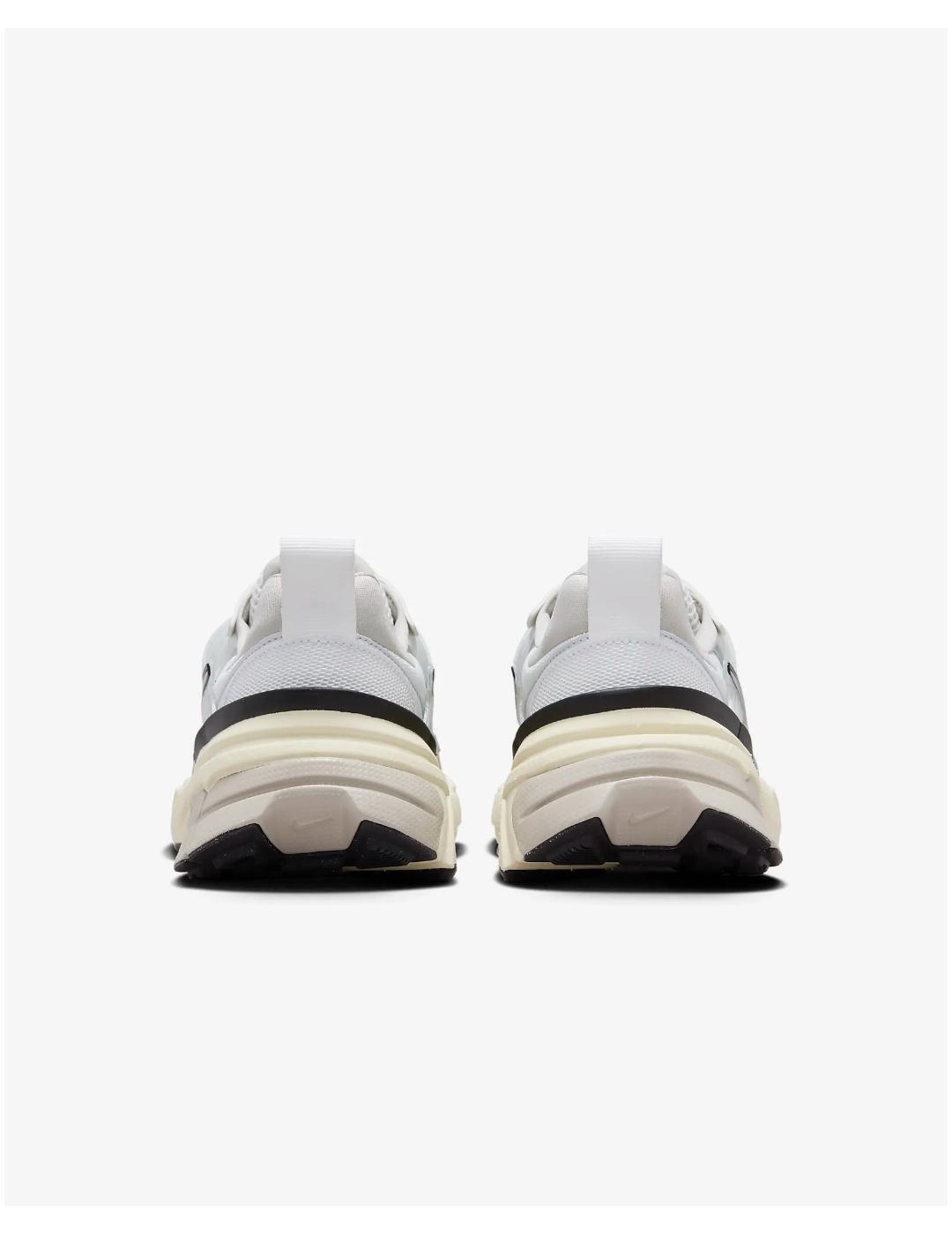 Schoenen - hardlopen - v2k run - wit/metallic zilver 4/6