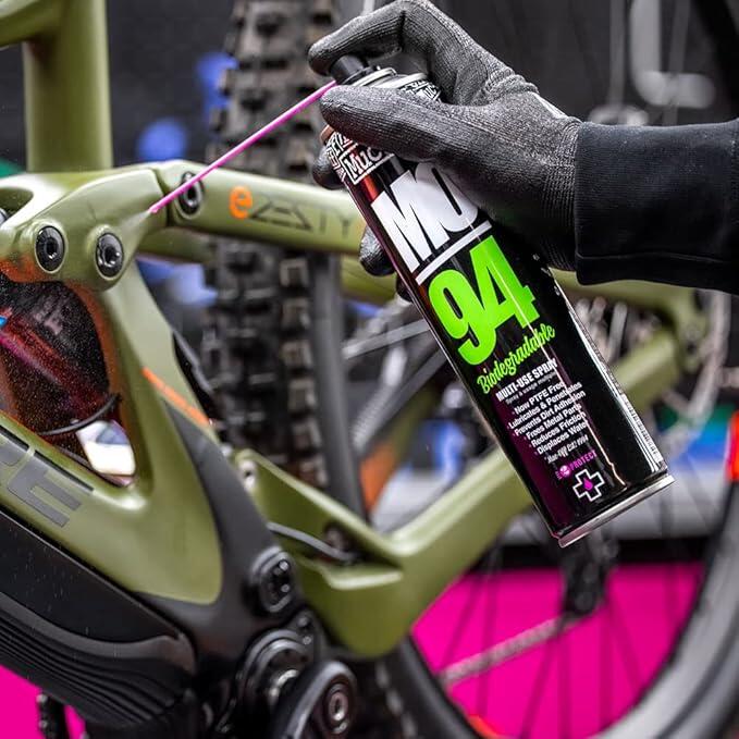 Kit di manutenzione Muc-Off Clean Protect Lube Wet Version 4/6
