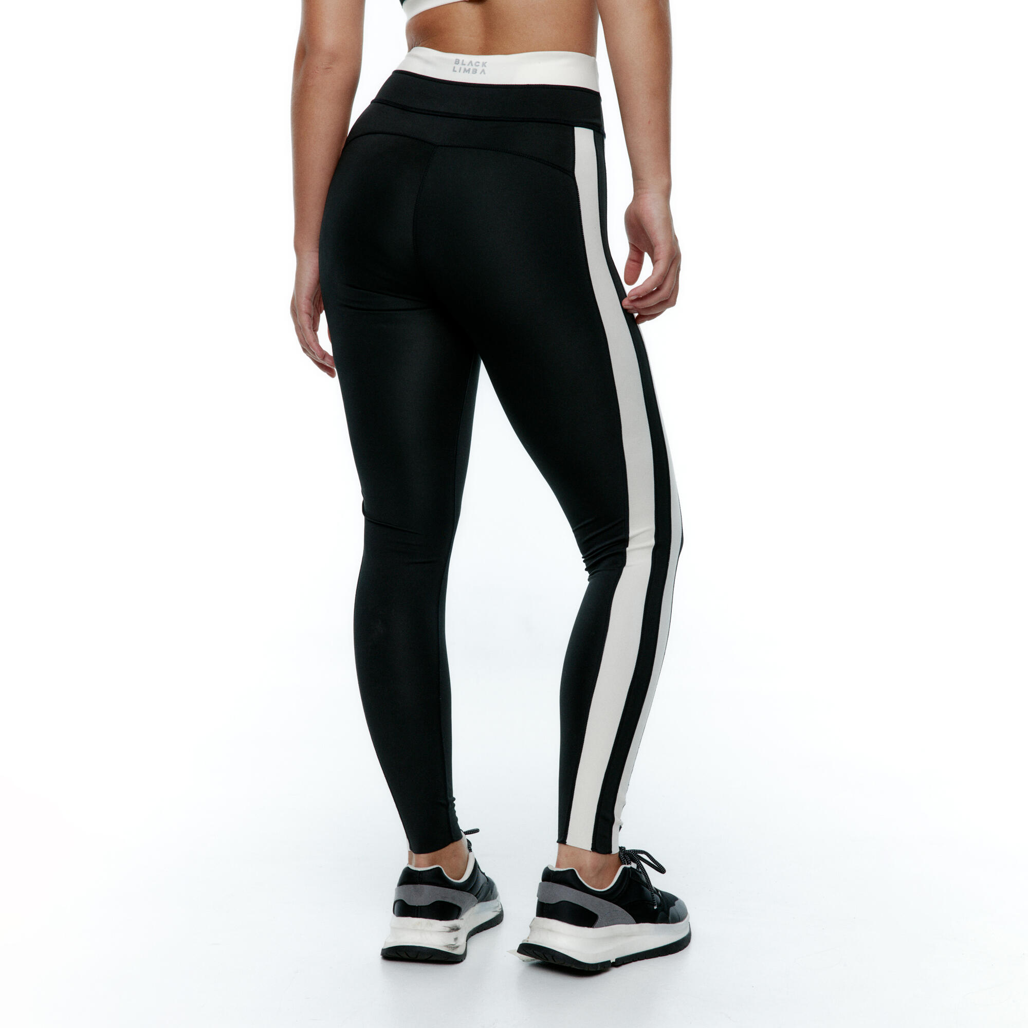 Conjunto deportivo Top+Legging Tao&Yinyang Bicolor de mujer Black Limba 6/7
