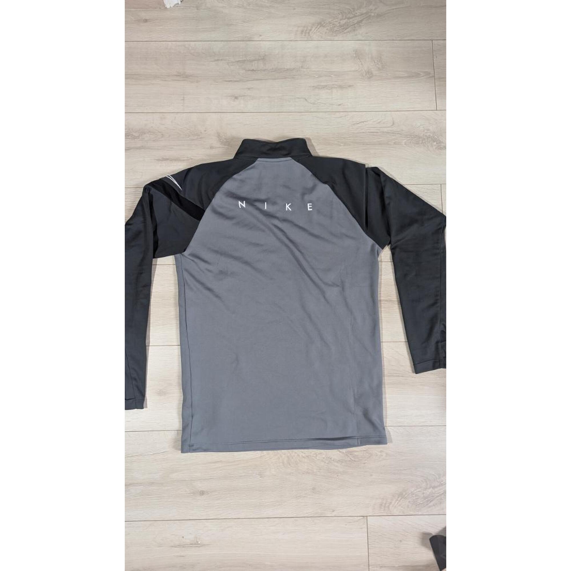 Entre Particuliers - Sweat manche longue Nike gris