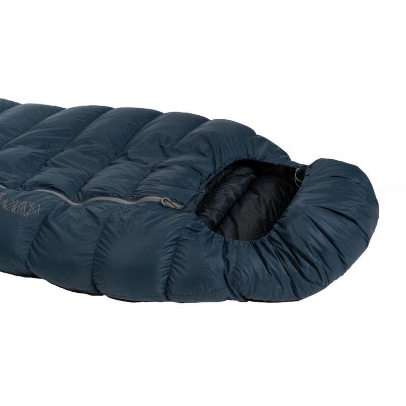 Turistický zimní péřový spacák R900  L