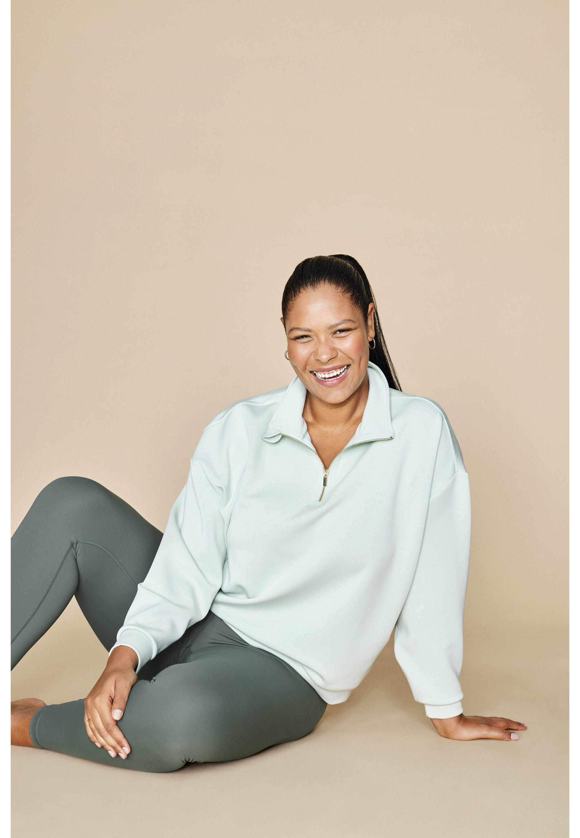 Felpa da donna con 1/4 di cerniera Q Sportswear Kelleyen 3/5