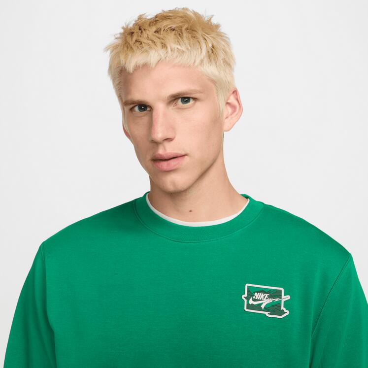 Felpa uomo nike club ft crew bolt - verde 3/6
