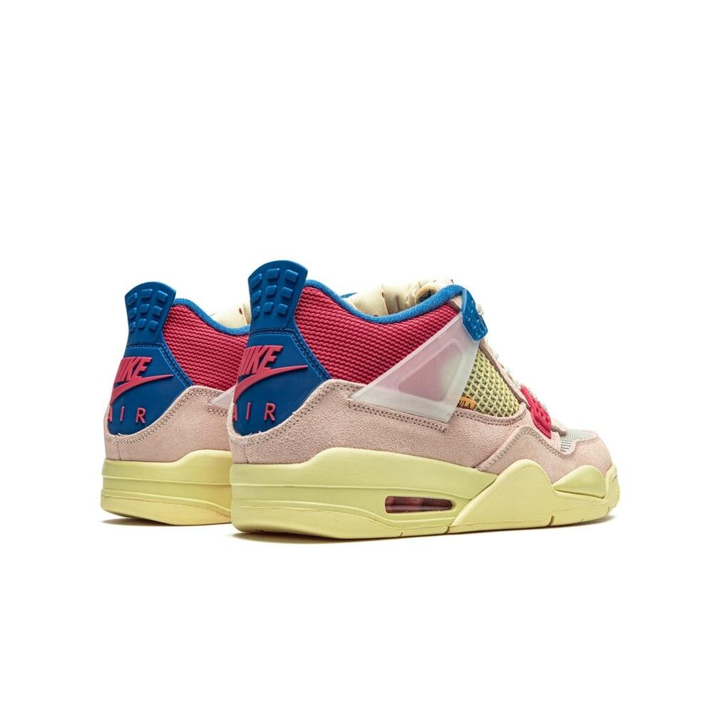chaussures Air Jordan 4 Retro Union Guava Ice 3/6