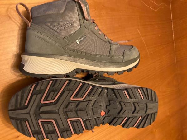 Entre Particuliers - Bottes de randonnée imperméables pour femmes Taille 38 2/2
