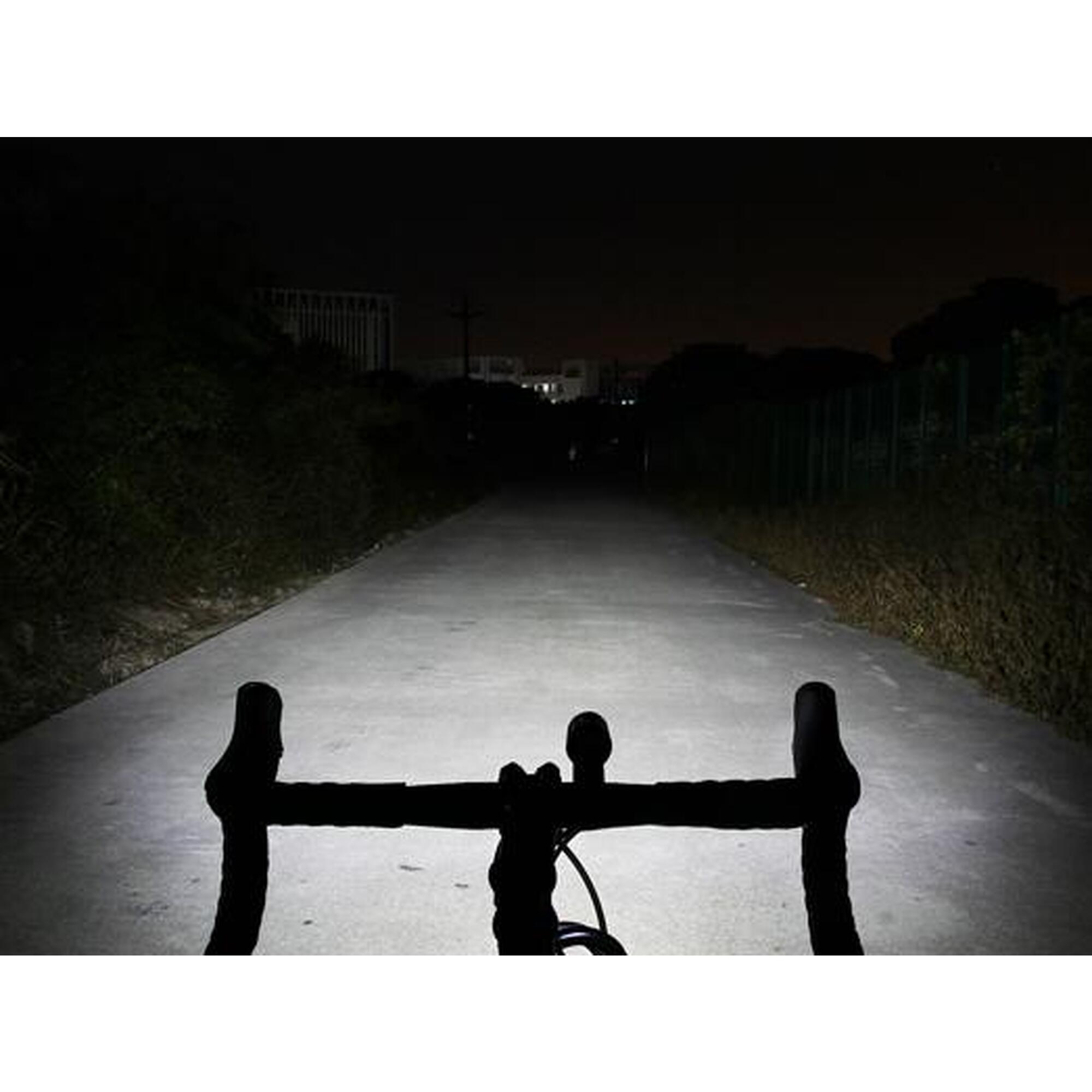 Far RAVEMEN CR900 USB 900 lumeni - Black - lentila antiorbire