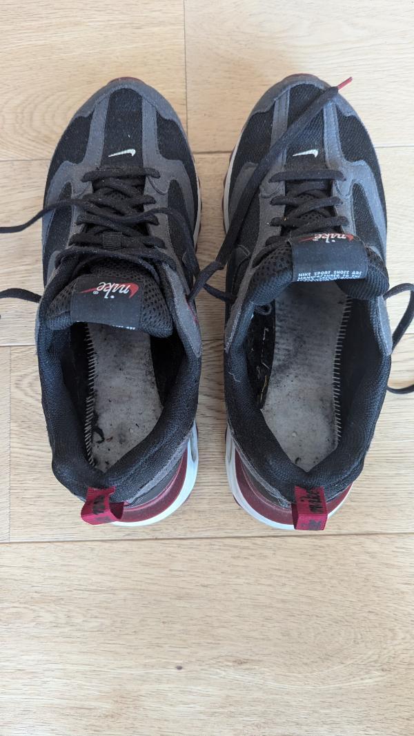 Entre Particuliers - Baskets NIKE 4/5