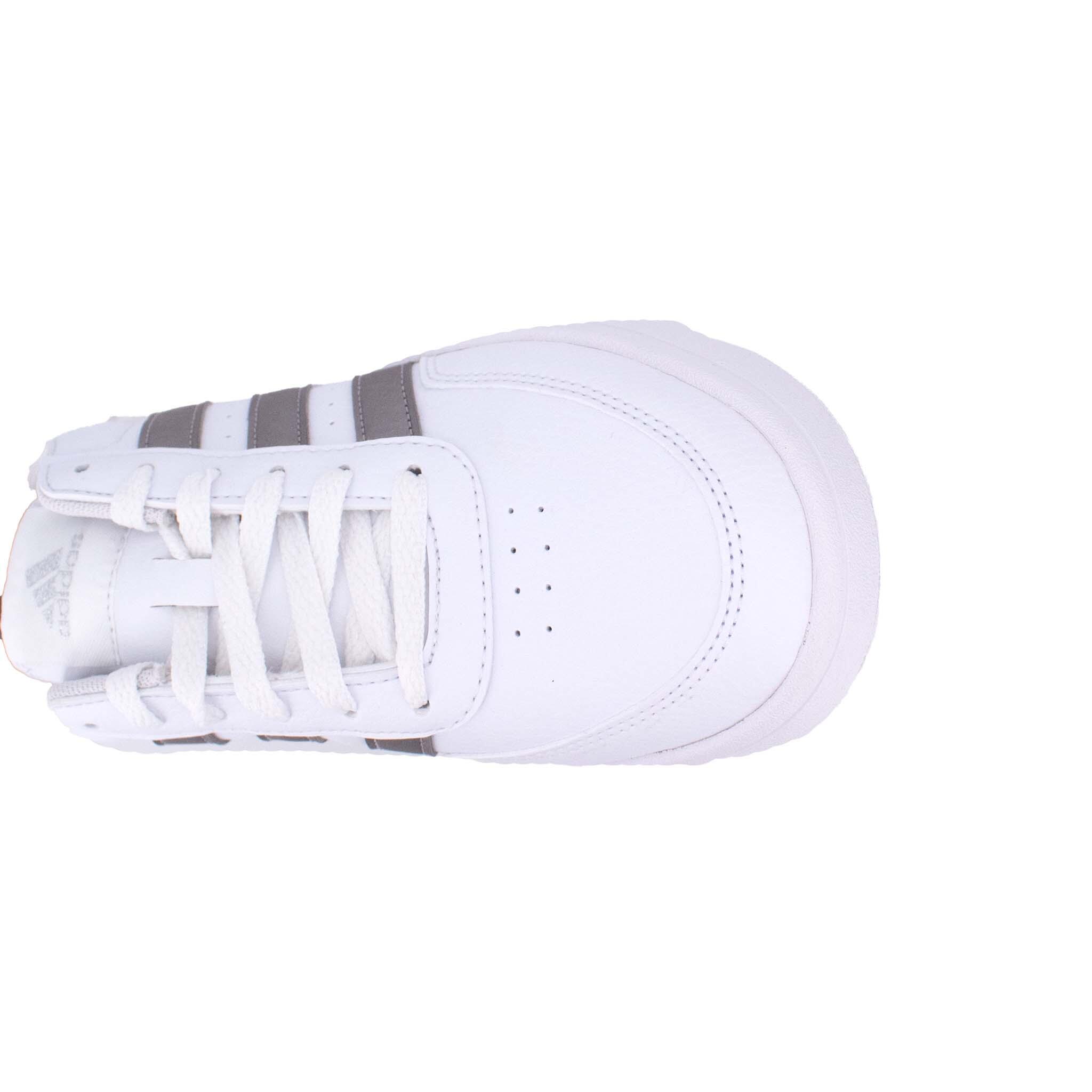 Baskets Adidas modèle HP9440 pour femmes 6/6