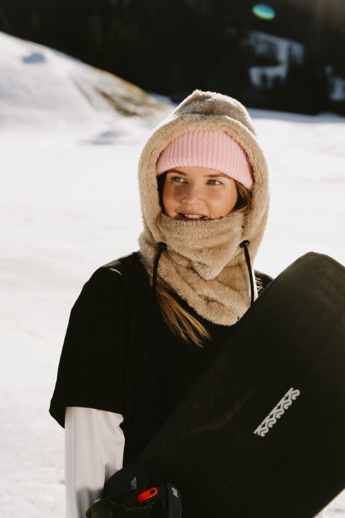 Poederbaas Balaclava Dames Fluffy Zand 7/7