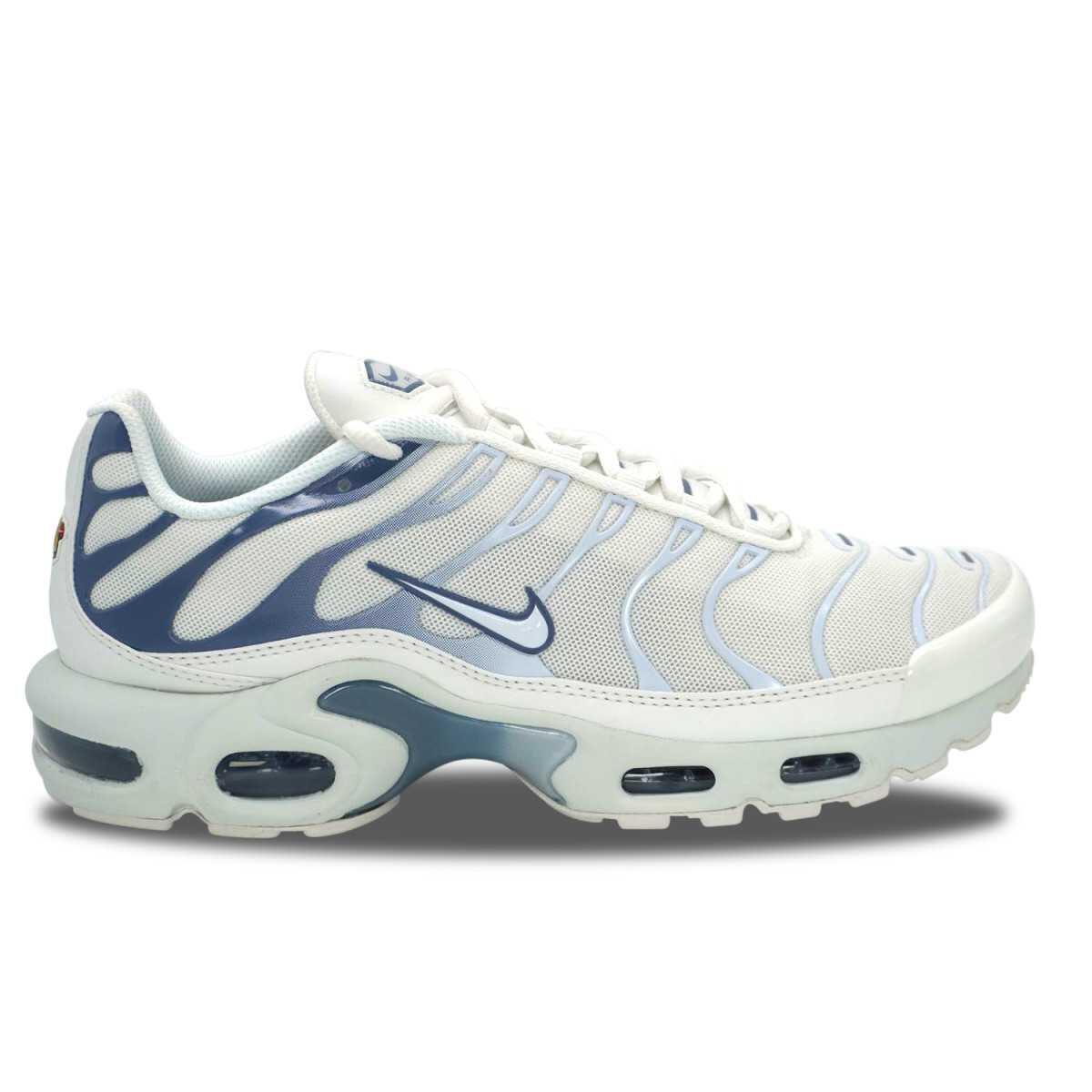 NIKE picture