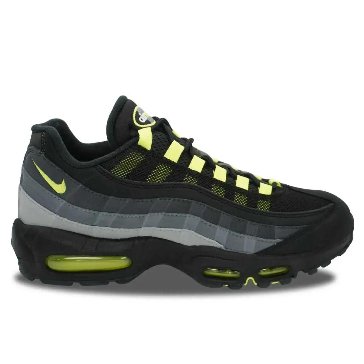 NIKE picture